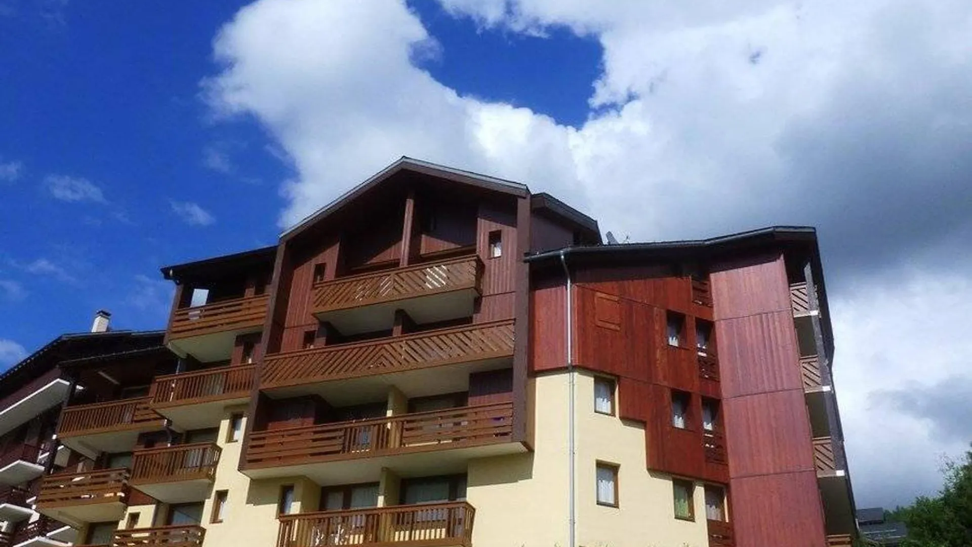 Apartment Studio Renove De 26 M² Pour 4 Pers Avec Balcon, Acces Pistes, Animaux Admis - Vallandry - Fr-1-757-116