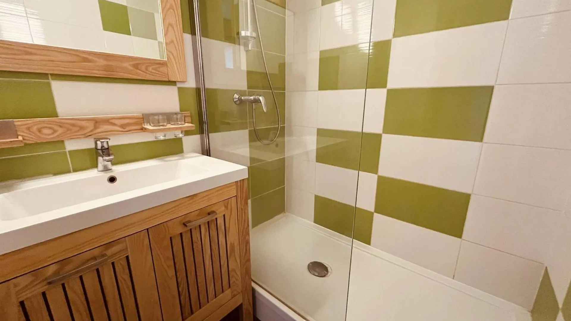 Apartment Studio Renove De 26 M² Pour 4 Pers Avec Balcon, Acces Pistes, Animaux Admis - Vallandry - Fr-1-757-116